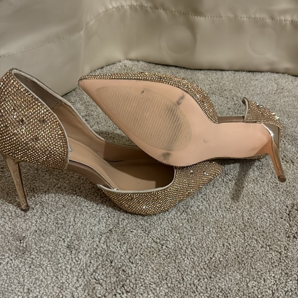 NWT steve madden rose gold rhinestone studded heels - Picture 7 of 7
